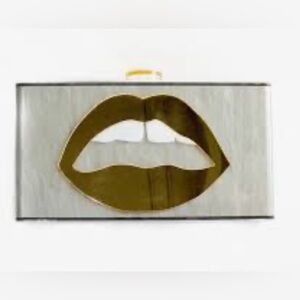 Lola Basso fin acrylic clutch